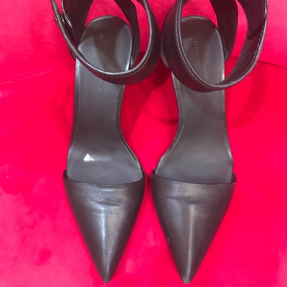 Pair of Alexander Wang shoes in good condition. - Picture 4 of 4